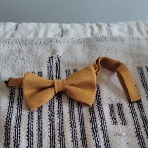 Women's Stylish Mustard Linen Bow Tie